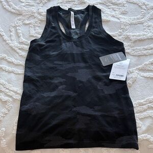 Athleta Black Camo Seamless Racerback Tank Top size SP CH